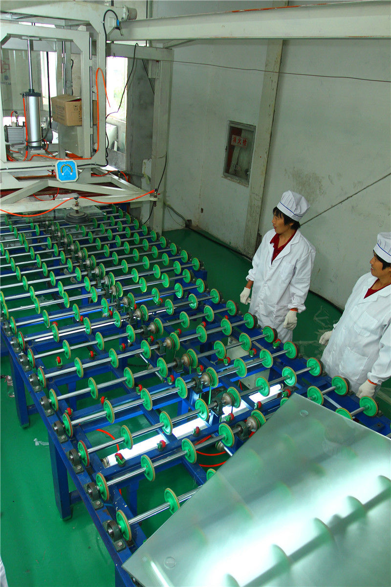 玻璃夾膠生產線